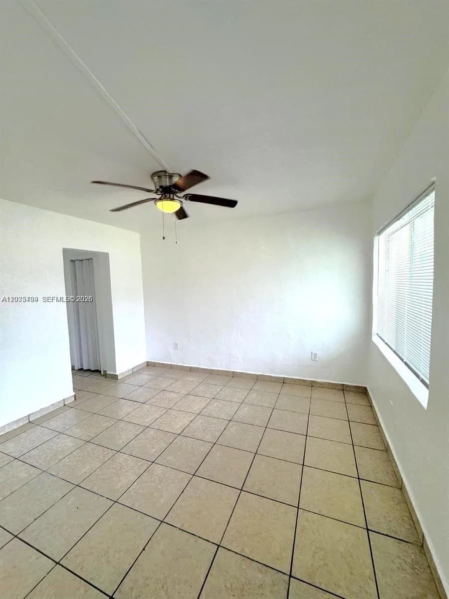 420 NW 10th St # 7, Miami, FL 33136