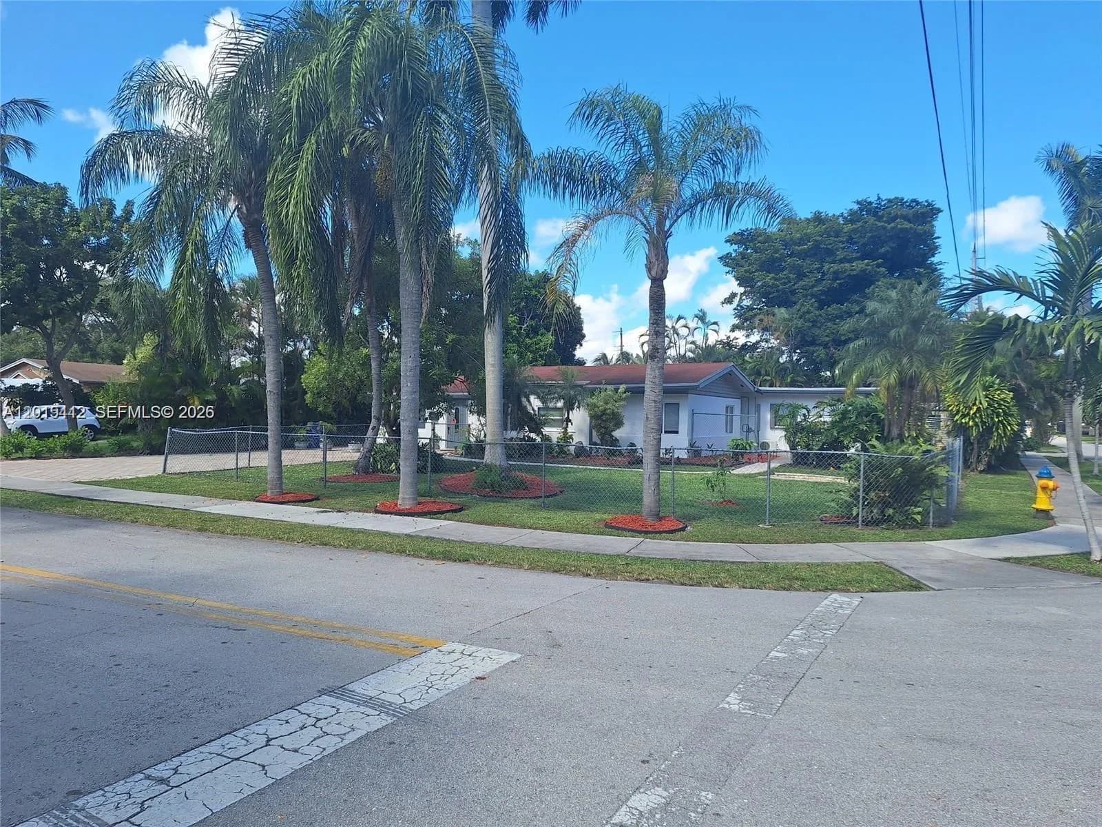 2199 NE 182nd St # 0, North Miami Beach FL 33162