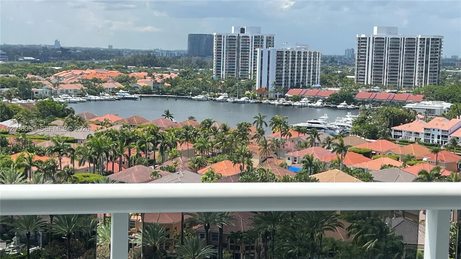 20505 E Country Club Dr # 1639, Aventura FL 33180