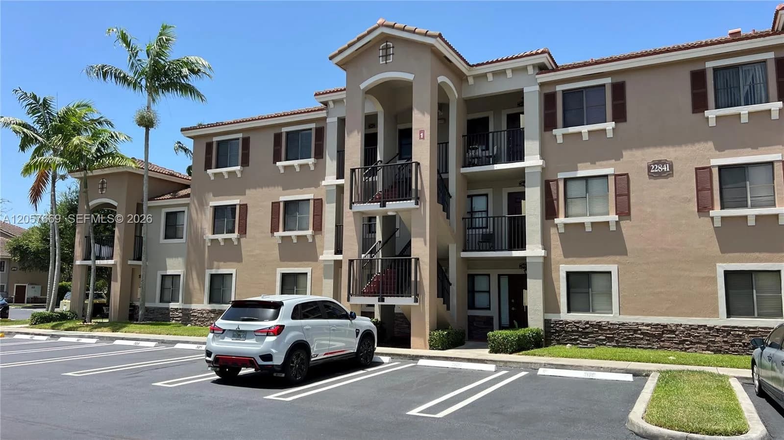 22841 SW 88 PL # 301, Cutler Bay, FL 33190