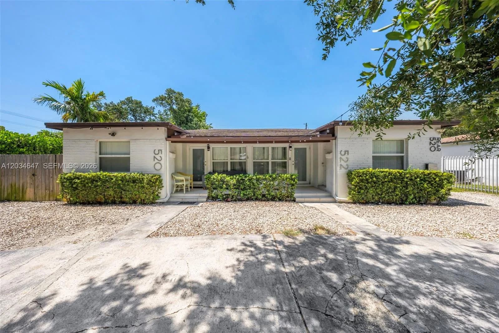 520 NW 104th St # 520, Miami, FL 33150
