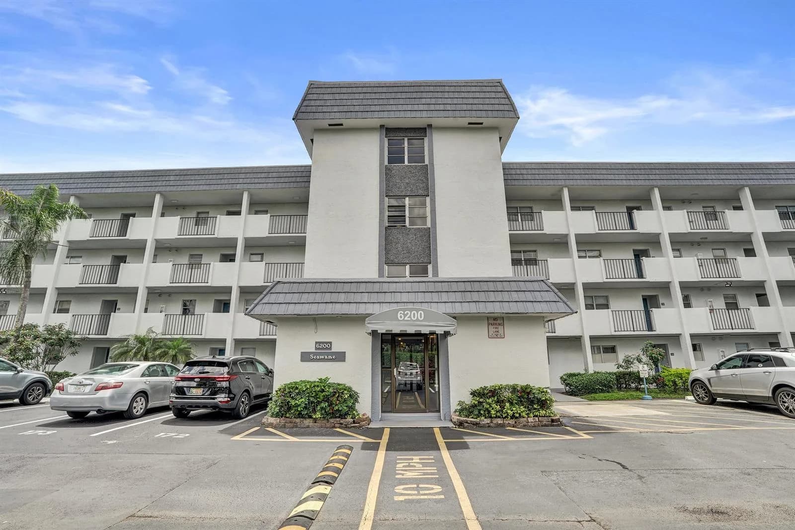 6200 NW 44th Unit # 204 Street # 204, Lauderhill FL 33319