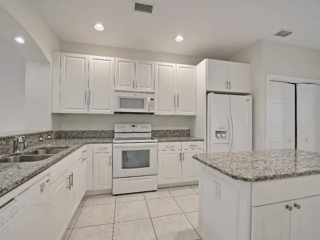 1645 Baseline Lane, Vero Beach FL 32967