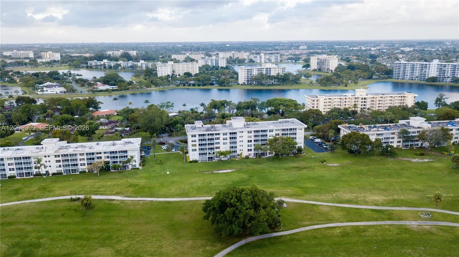 2850 N Palm Aire Dr # 404, Pompano Beach, FL 33069