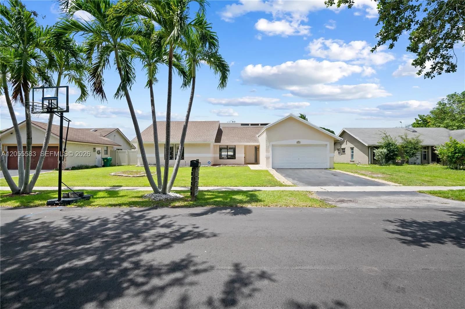 8311 NW 51st Ct, Lauderhill FL 33351