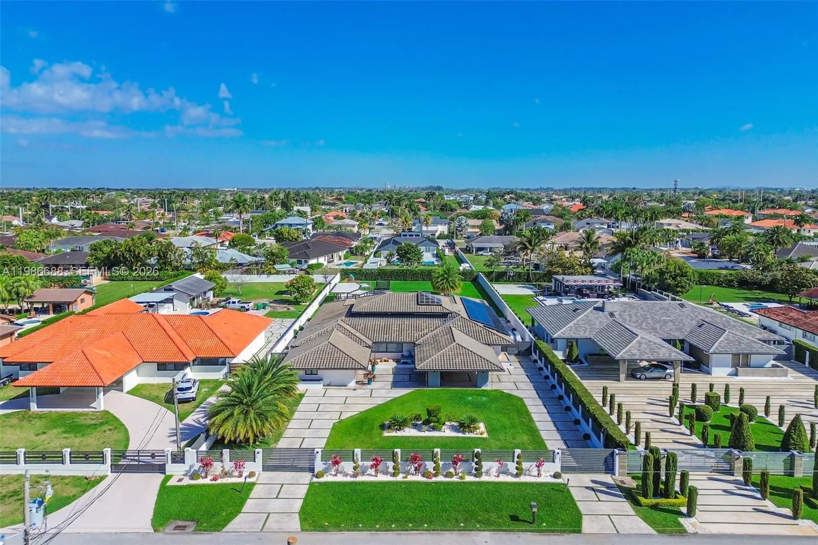 13801 SW 34th St, Miami FL 33175