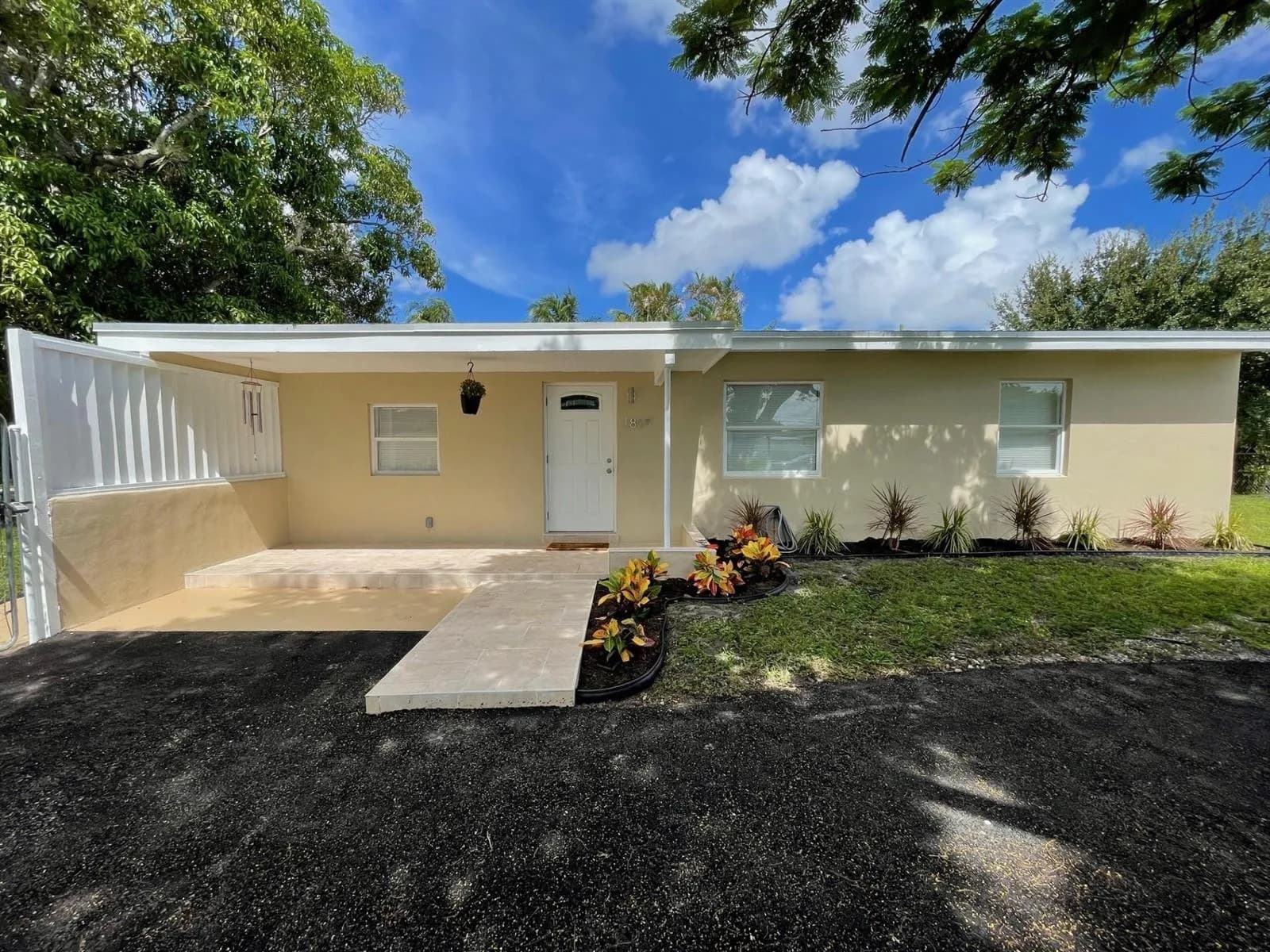 1809 NW 13th Court, Fort Lauderdale FL 33311