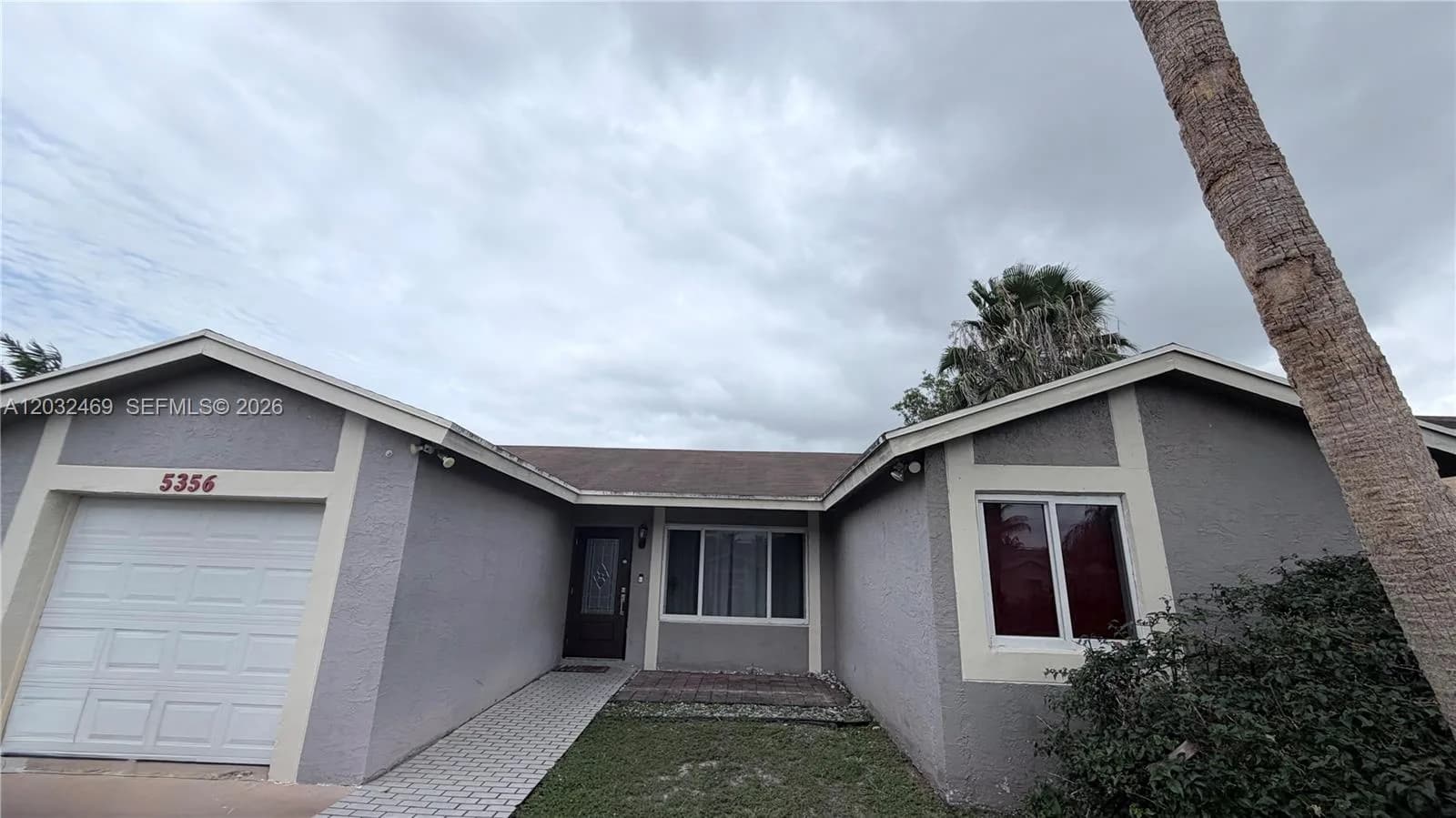 5356 NW 93rd Ter, Sunrise FL 33351