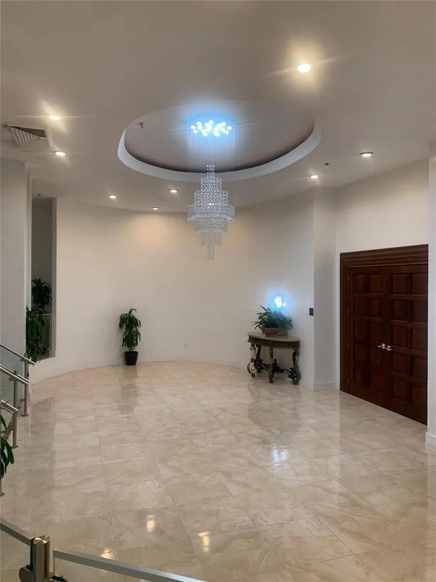 19201 Collins Avenue # 231, Sunny Isles Beach FL 33160