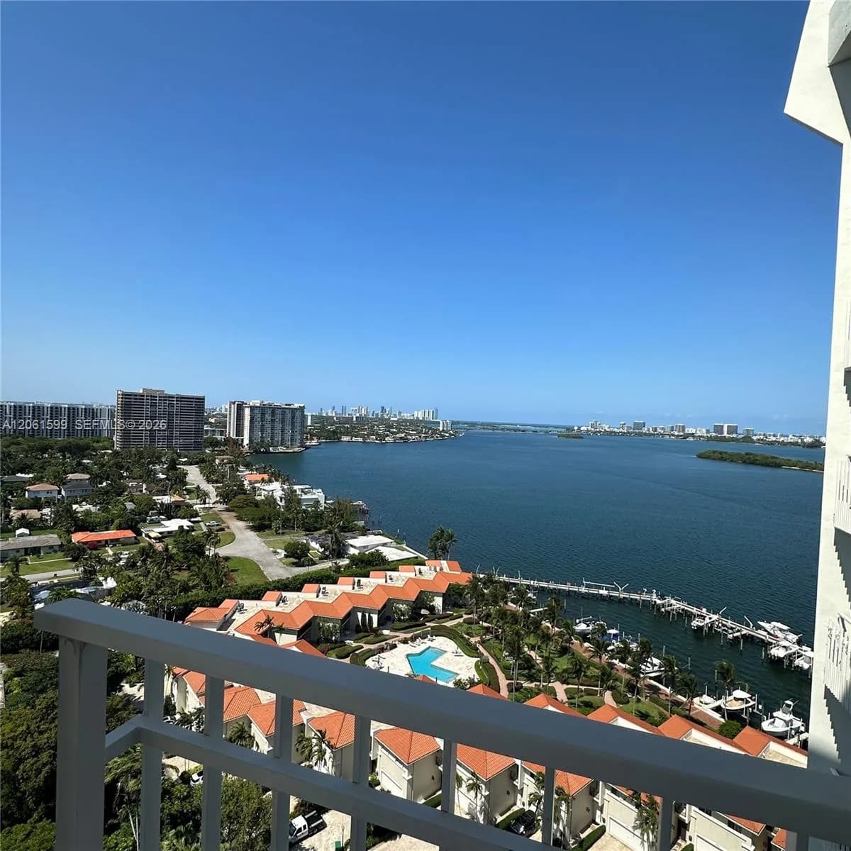 4000 Towerside Ter # 2107, Miami, FL 33138