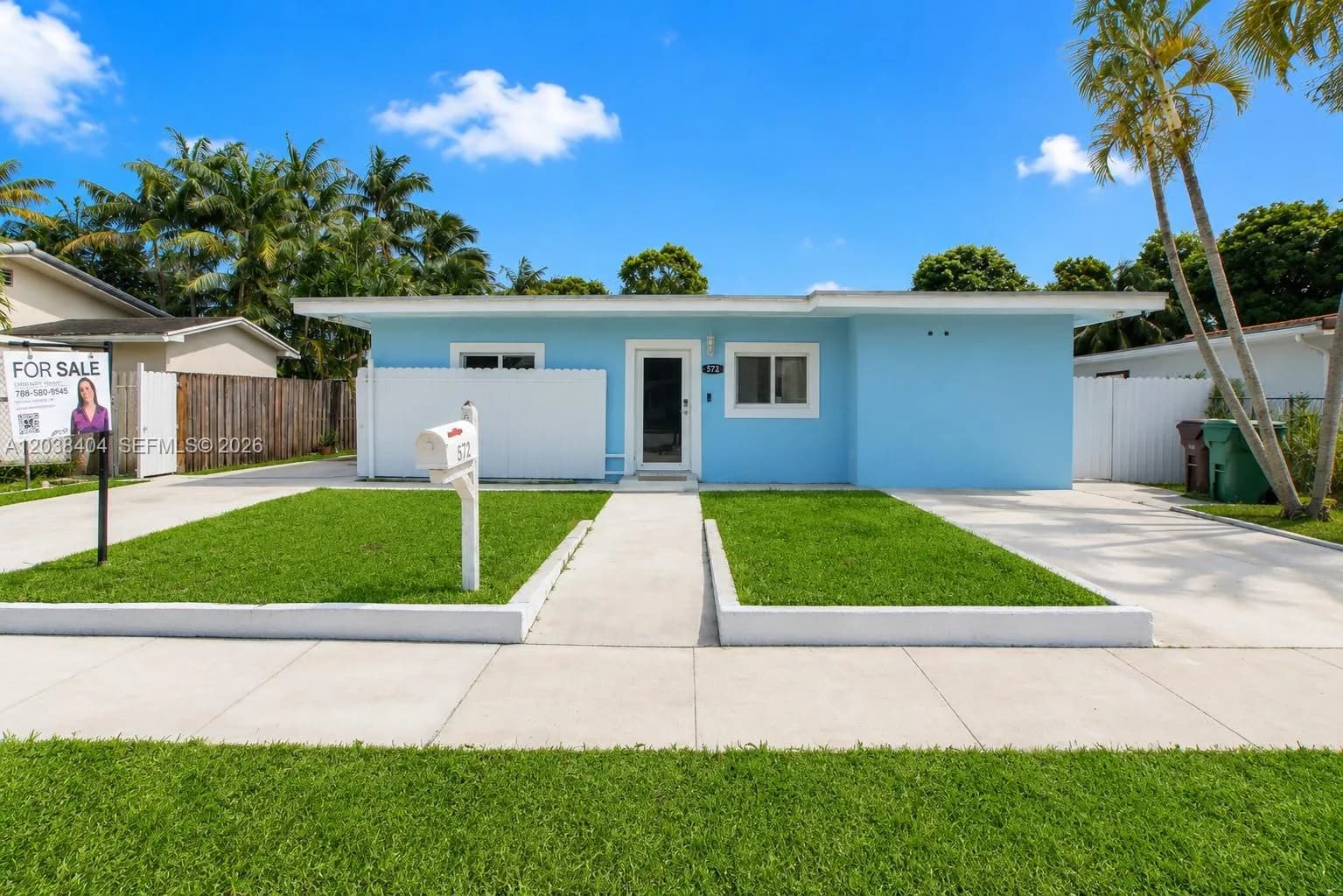 572 E 38th St, Hialeah, FL 33013