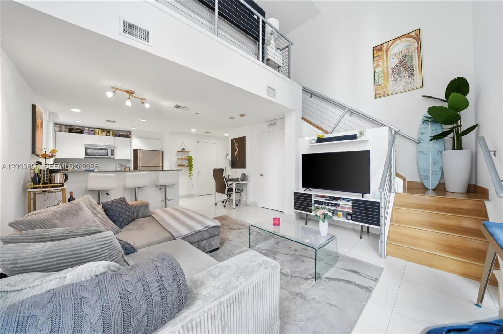 1050 Brickell Ave # 1002, Miami, FL 33131
