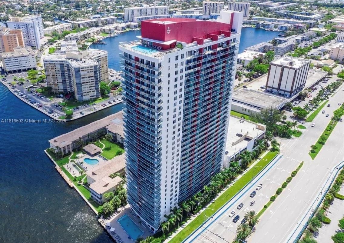2602 E Hallandale Beach Blvd # R807, Hallandale Beach FL 33009