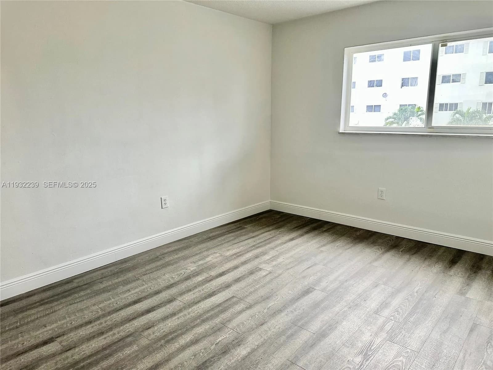 13455 NE 6th Ave # 210, North Miami, FL 33161