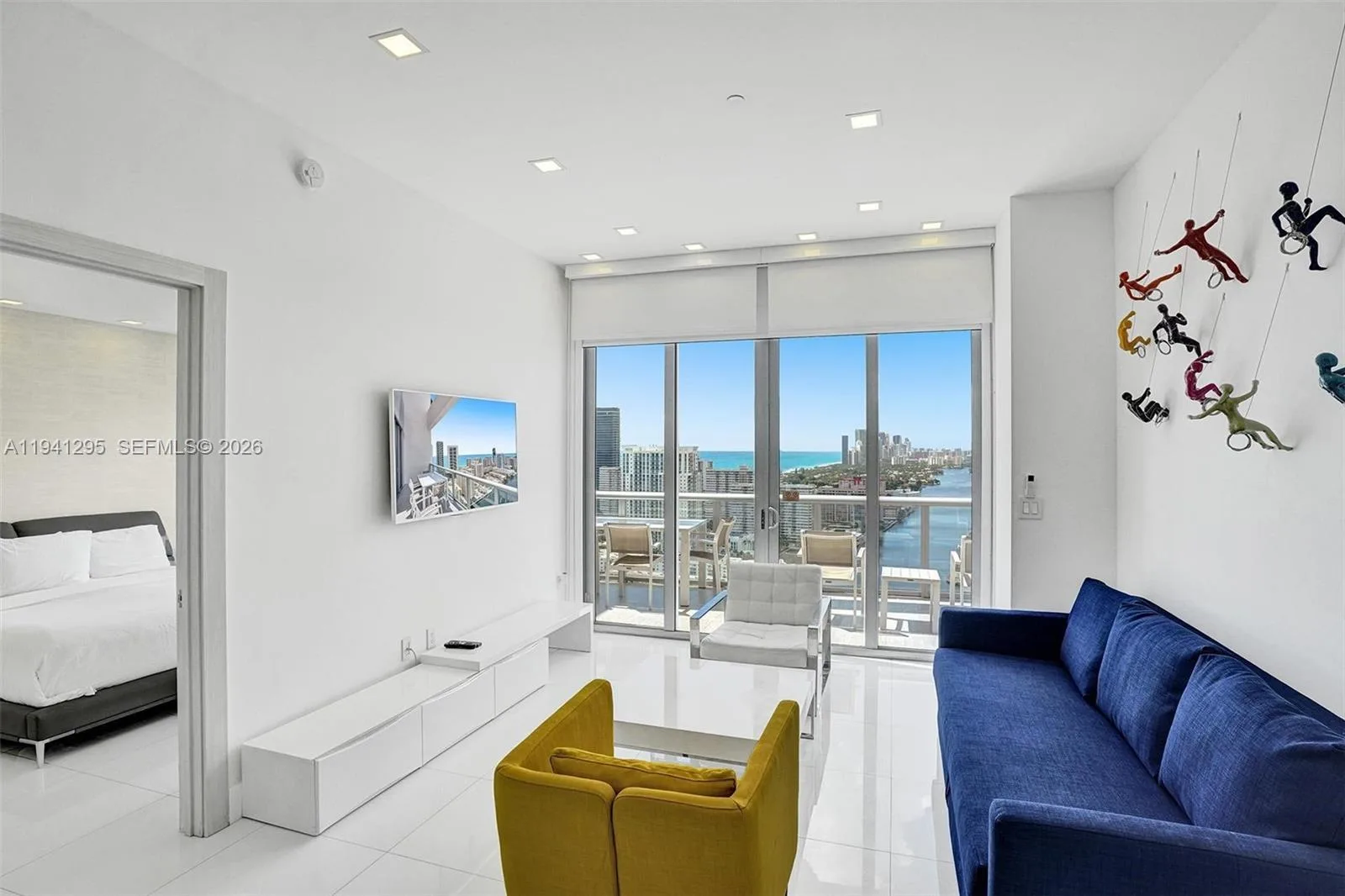 2600 E Hallandale Beach Blvd # T3303, Hallandale Beach FL 33009