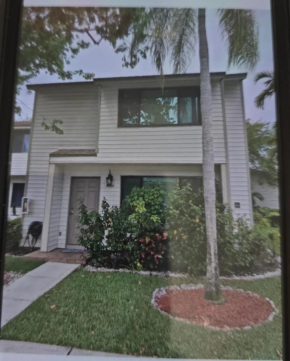 9752 NW 37th Street # 7g, Sunrise FL 33351