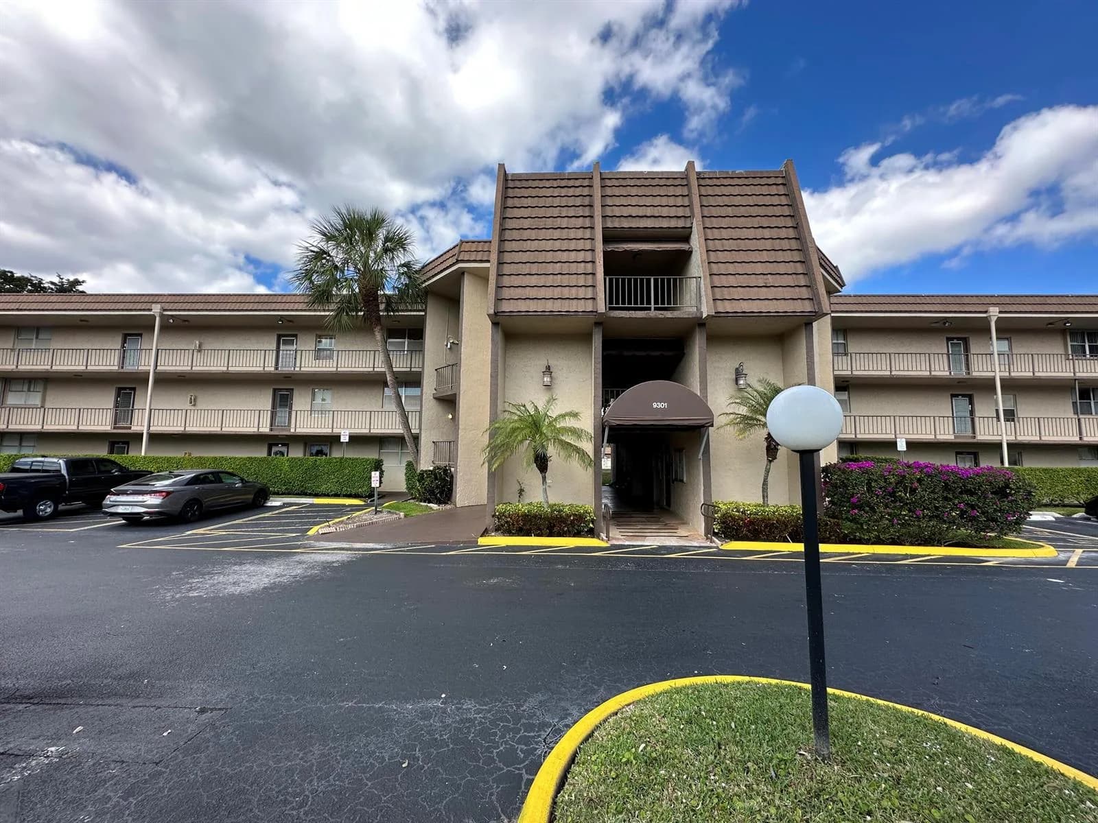 9301 Lime Bay Boulevard # 301, Tamarac FL 33321