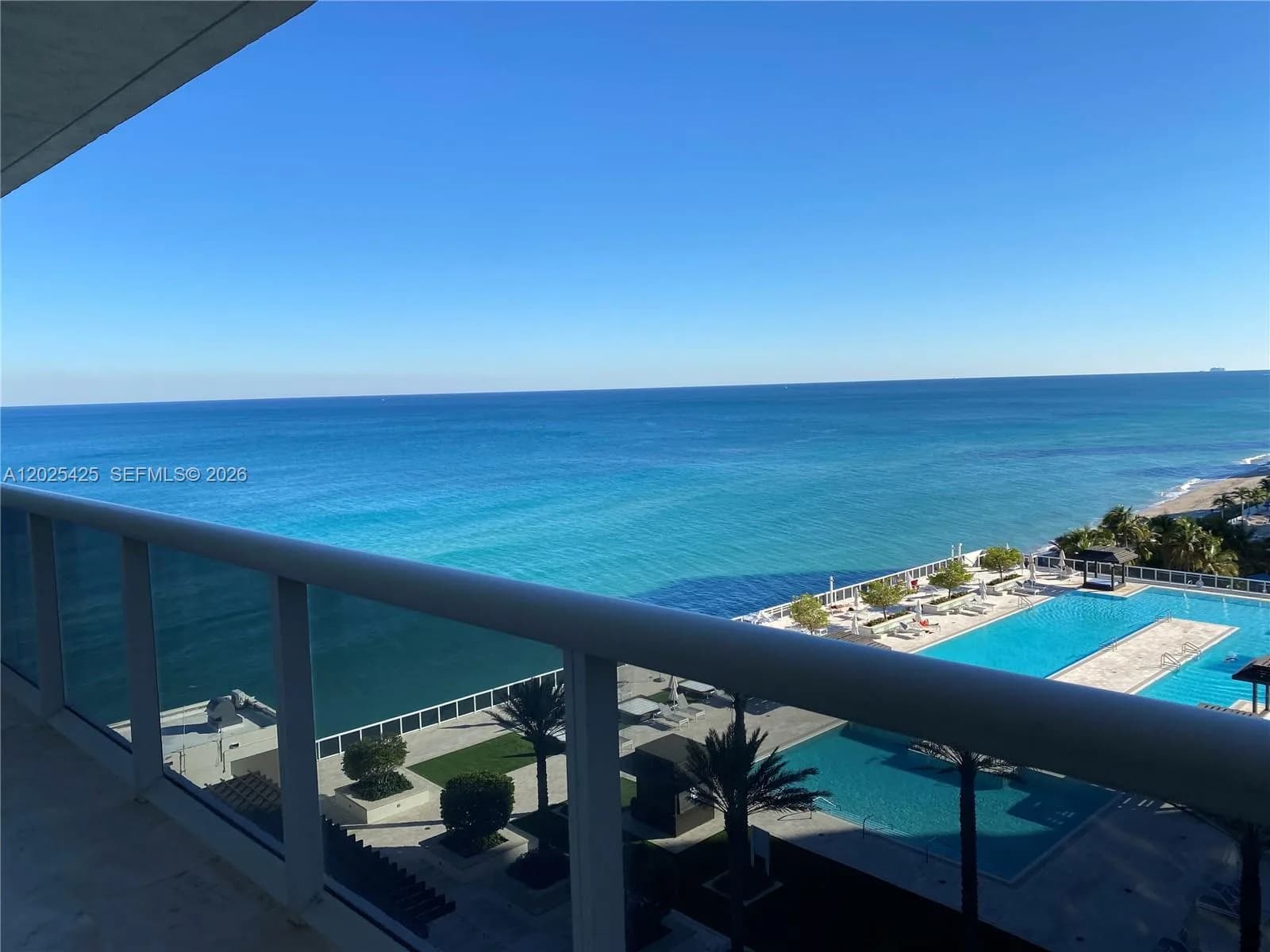 1830 S Ocean Drive # 1404, Hallandale Beach FL 33009