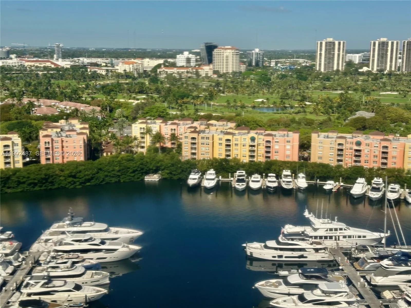19667 Turnberry Way # 22E, Aventura FL 33180