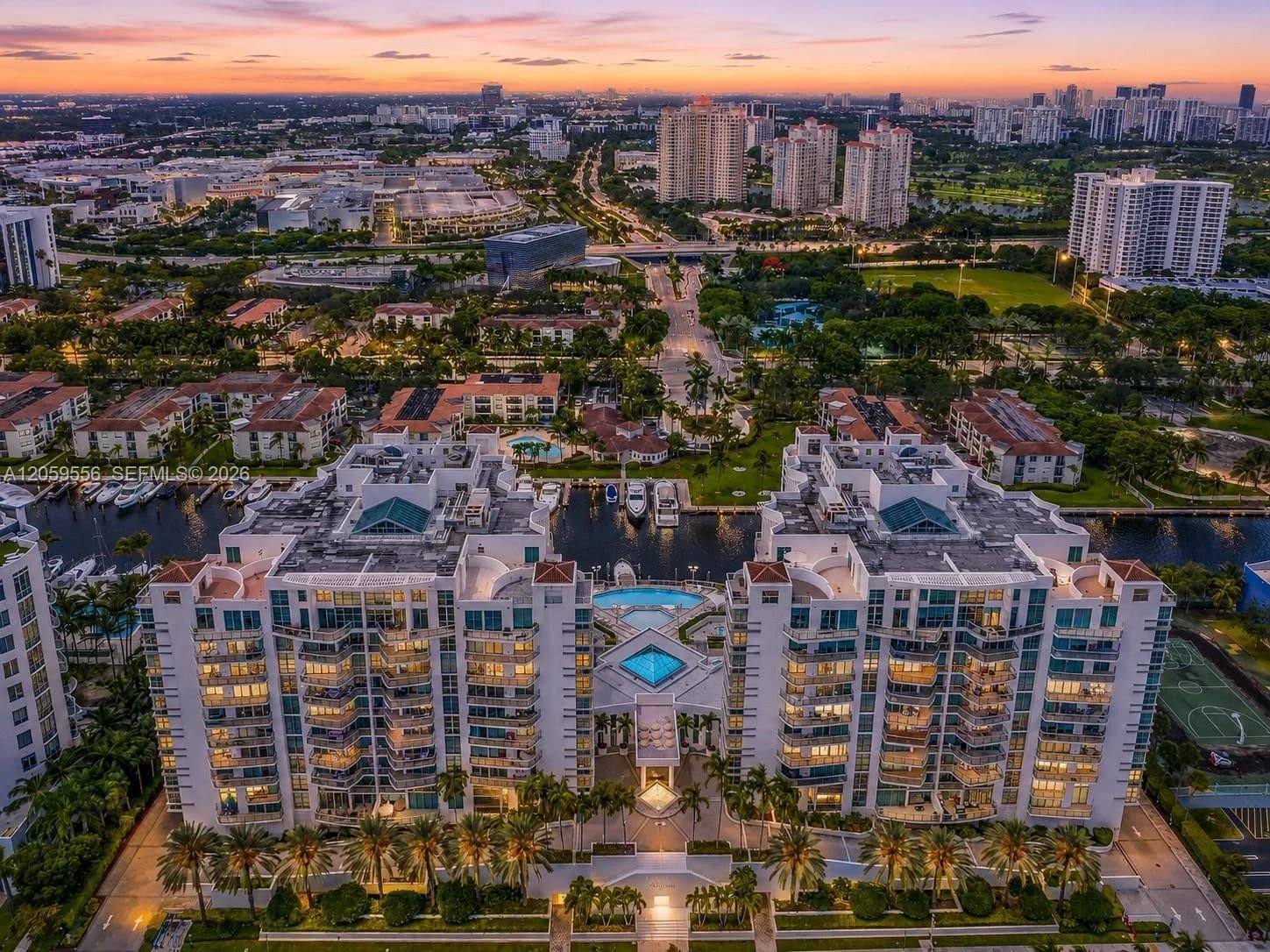 3131 NE 188th St # 1-910, Aventura, FL 33180