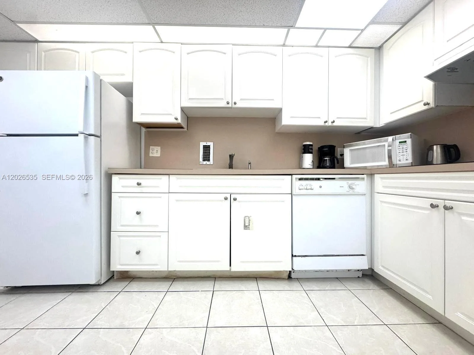4001 S Ocean Dr # 15L, Hollywood, FL 33019