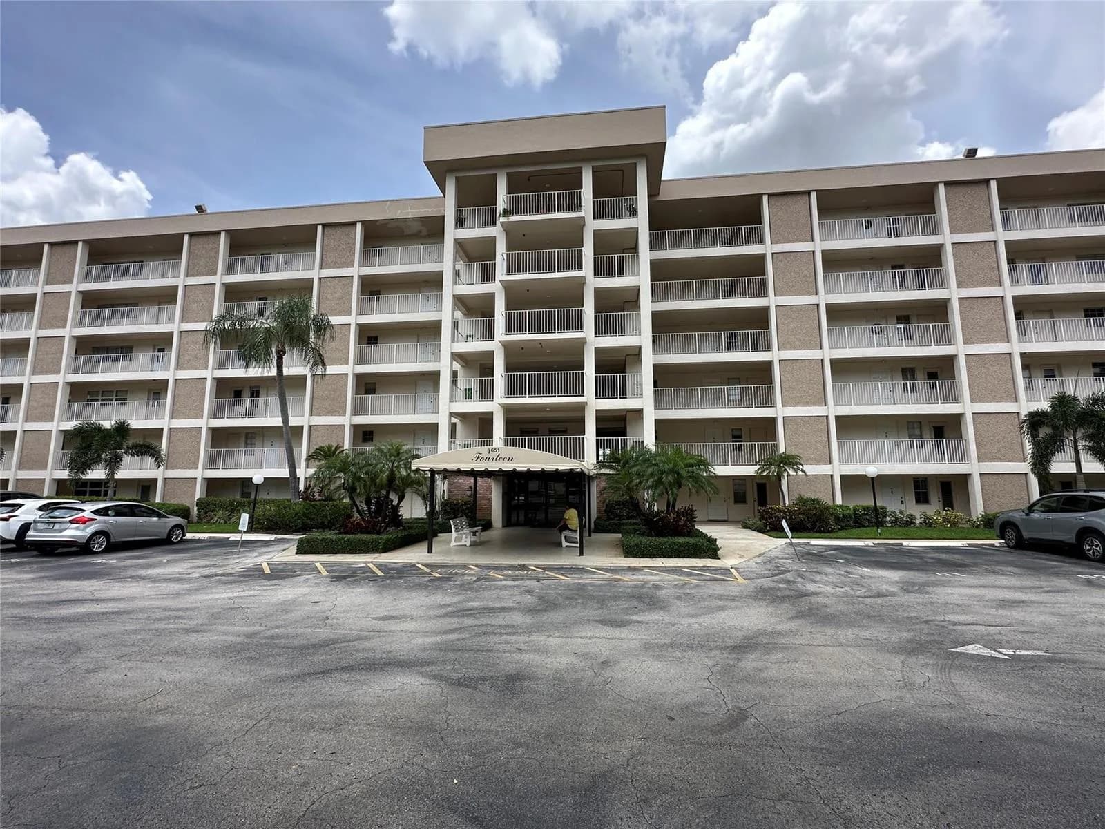 2651 S Course Drive # 503, Pompano Beach, FL 33069