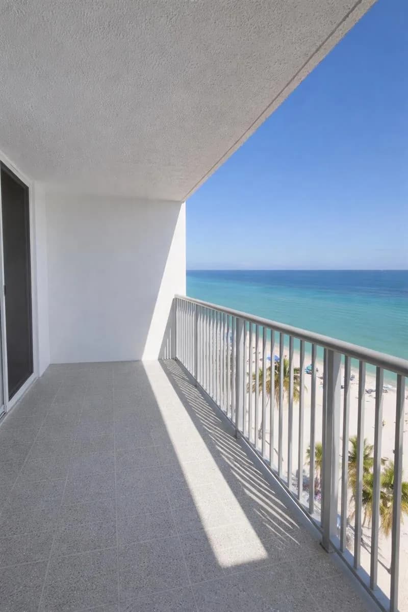 400 N Surf Road # 1105, Hollywood FL 33019