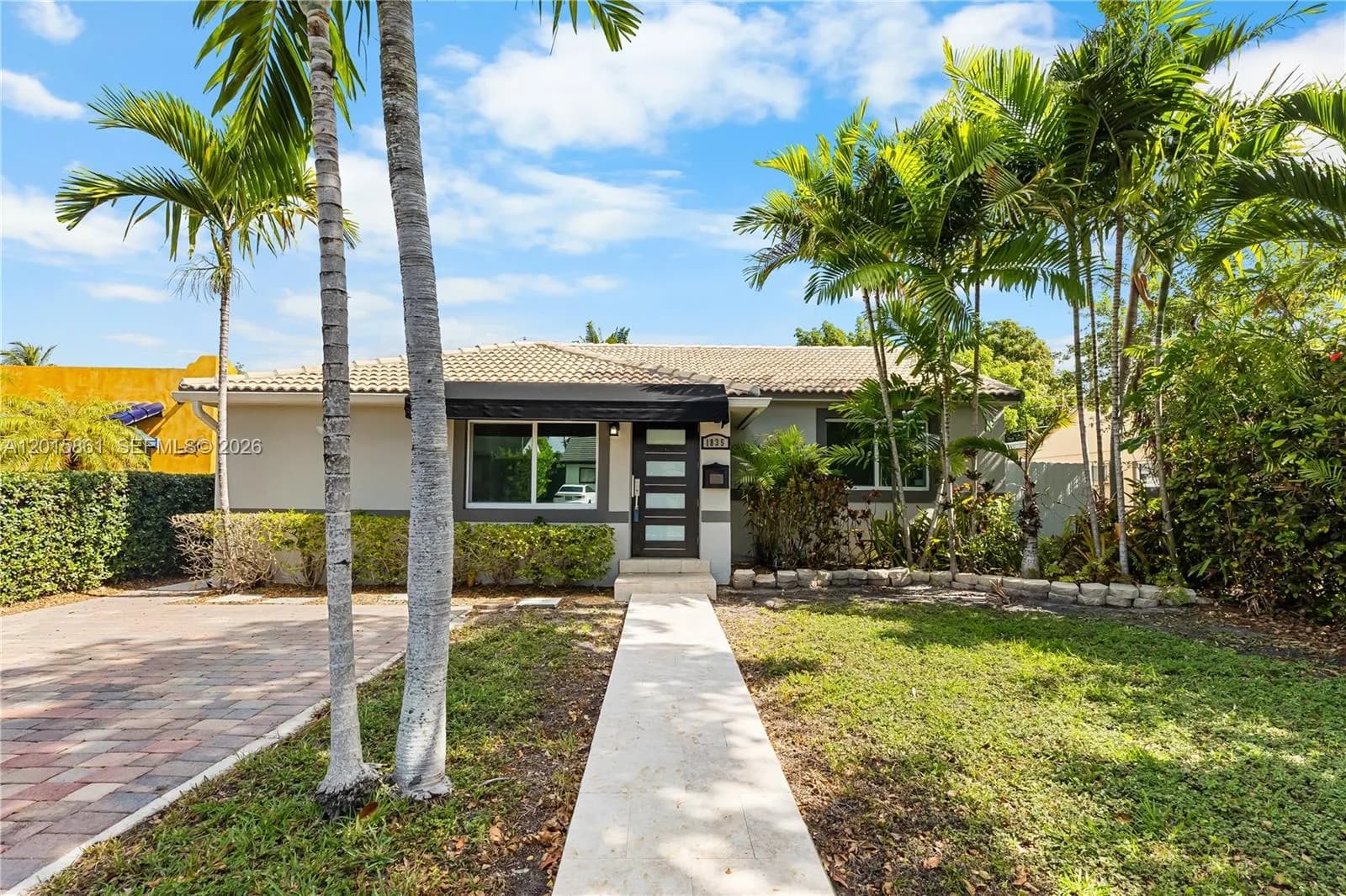 1835 SW 18th St, Miami FL 33145