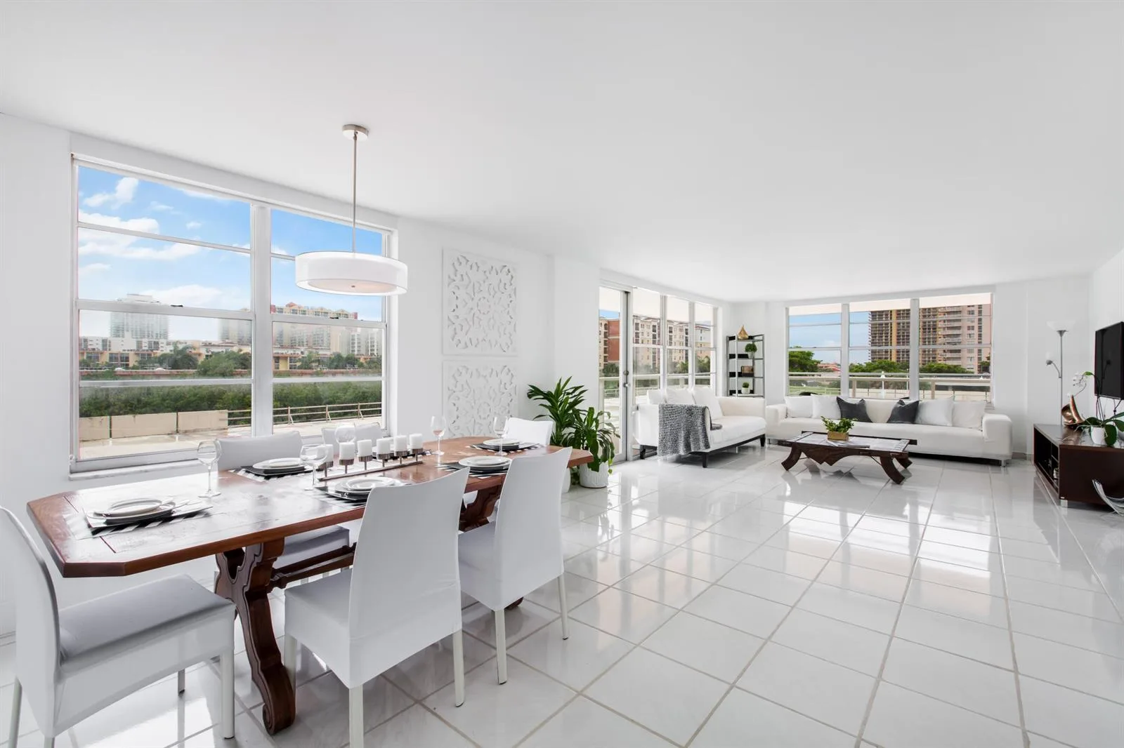 230 174th Street # 414, Sunny Isles Beach FL 33160