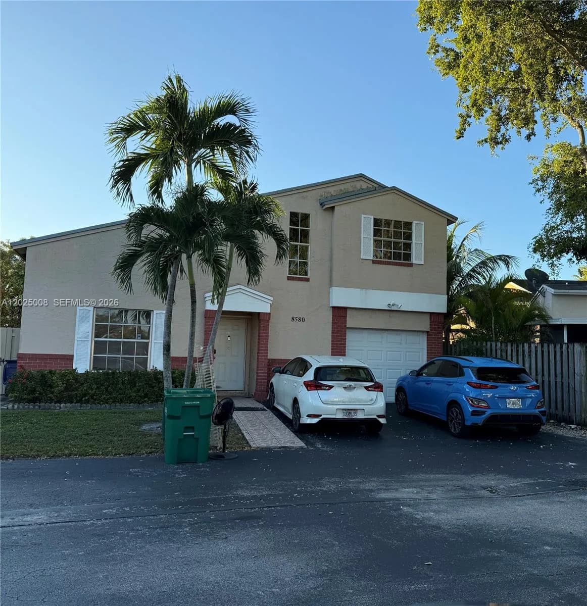 8580 NW 193rd Ln, Hialeah FL 33015