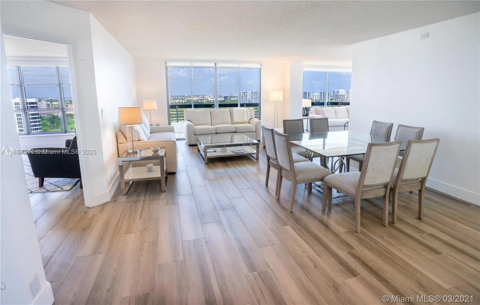 3530 Mystic Pointe Dr # 2509, Aventura FL 33180