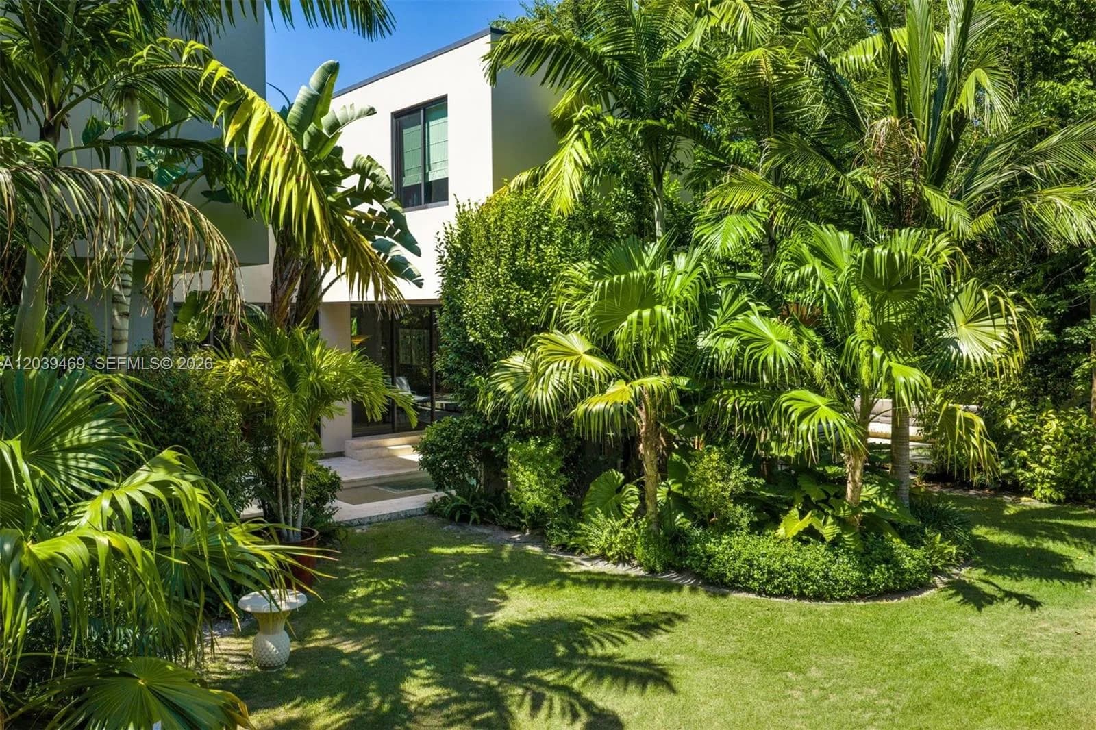 7851 SW 48th Pl, Miami FL 33143