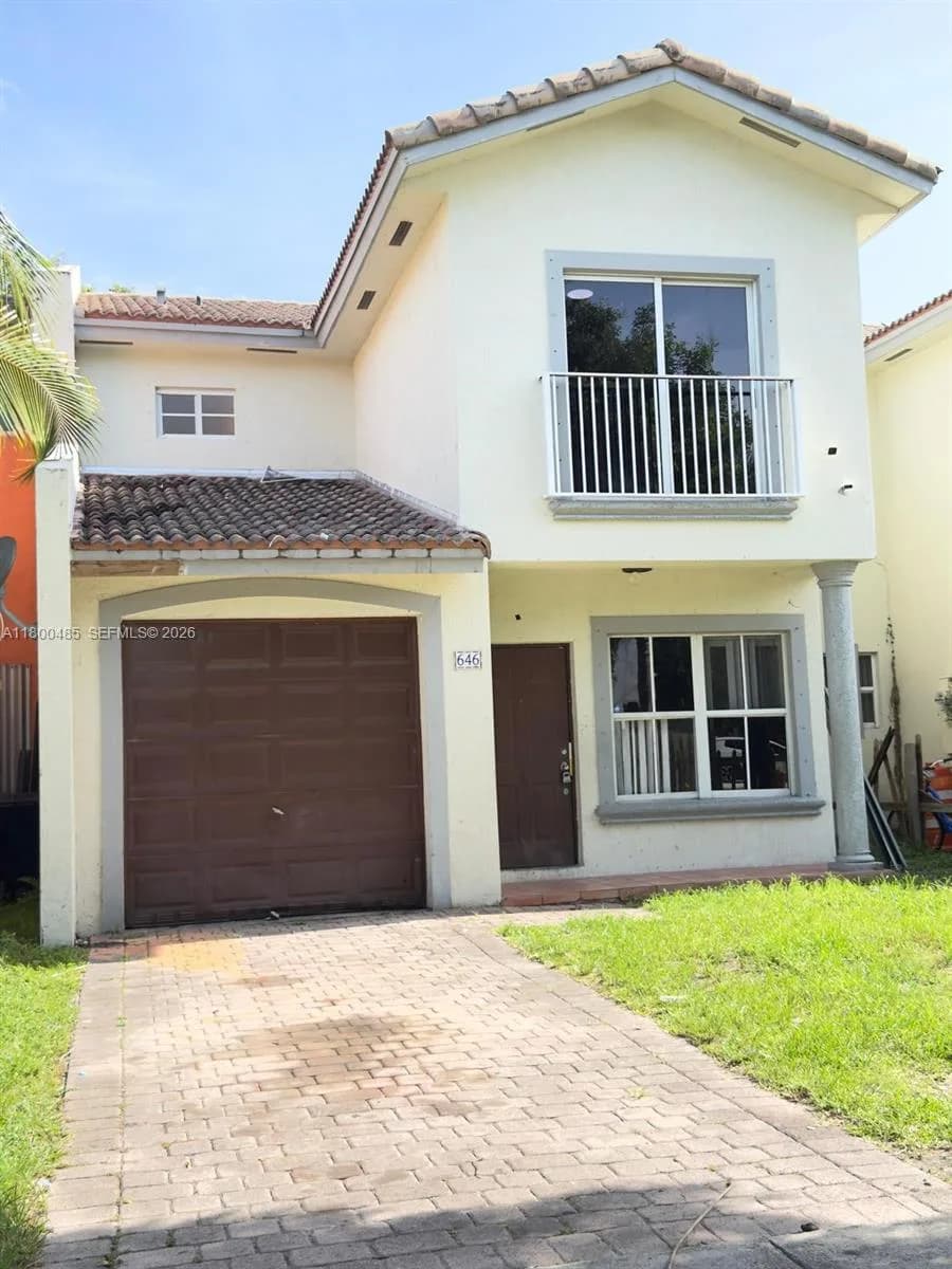 646 SW 7th Ter, Florida City, FL 33034
