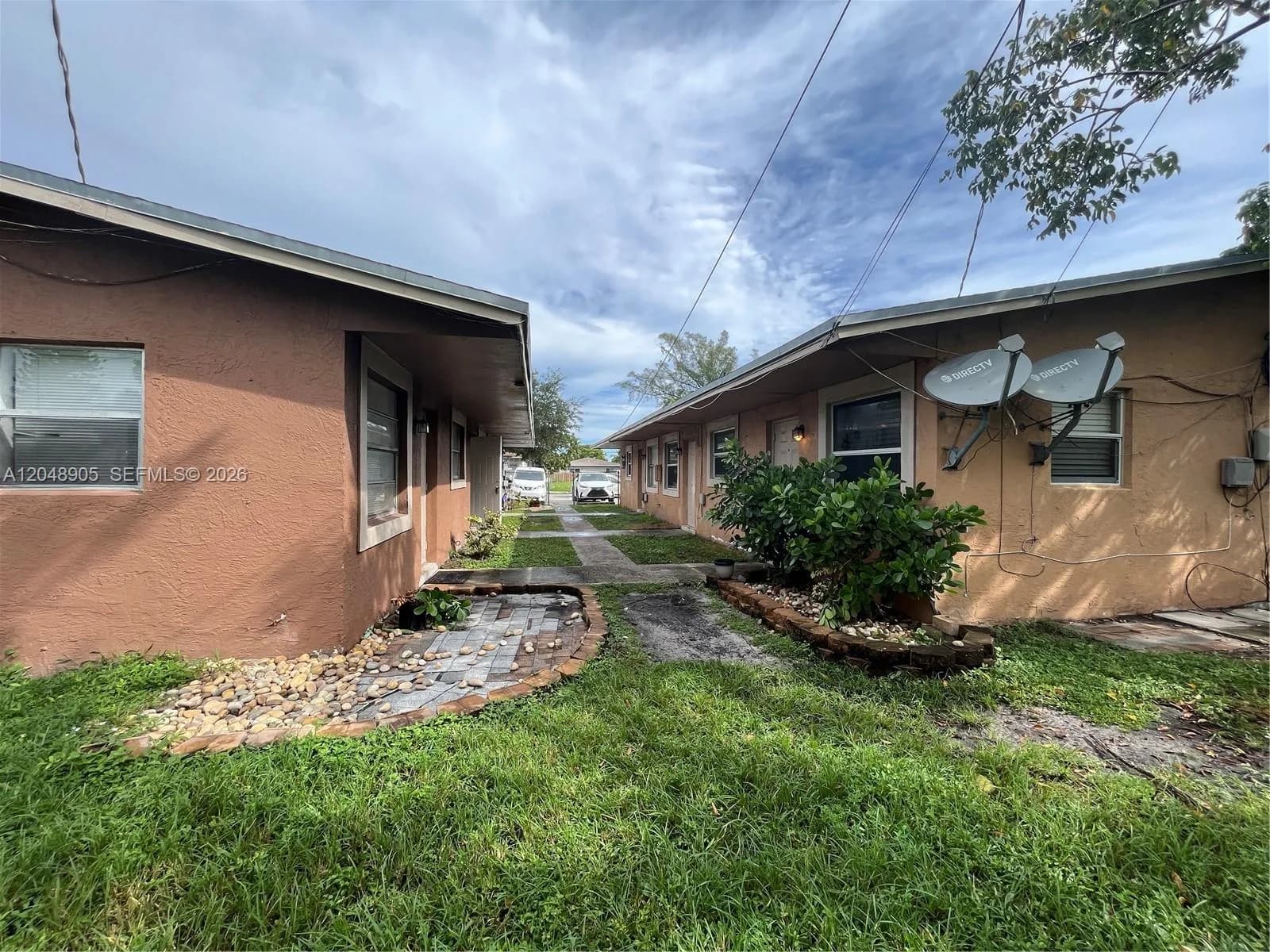 3028 NW 2nd St, Pompano Beach FL 33069