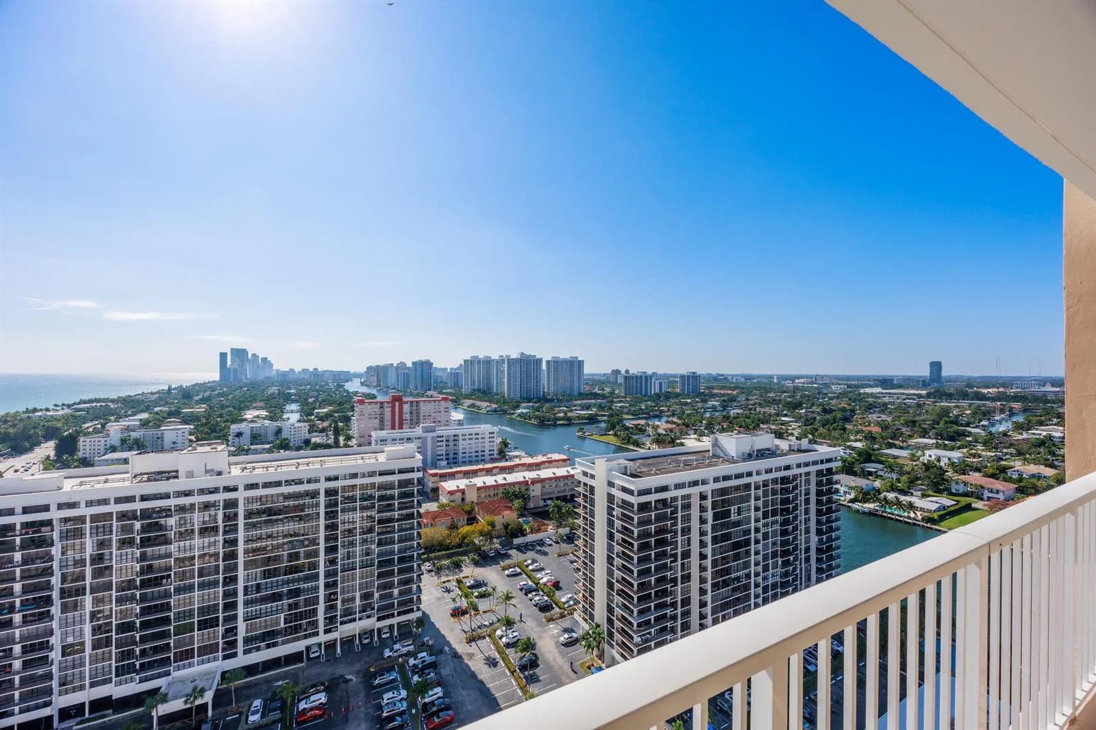 1985 S Ocean Drive # Pha, Hallandale Beach FL 33009