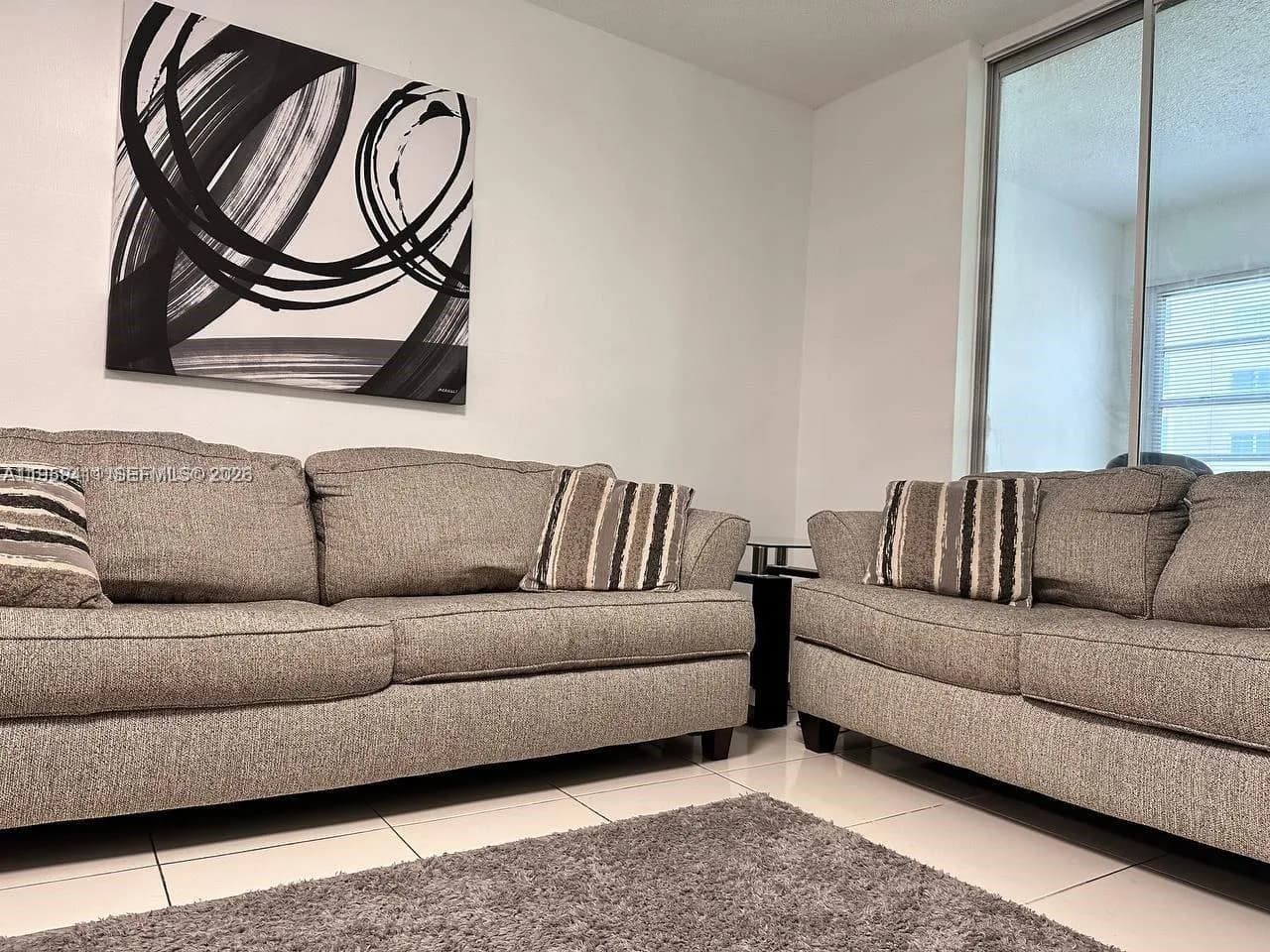 319 NE 14th Ave # 106, Hallandale Beach, FL 33009