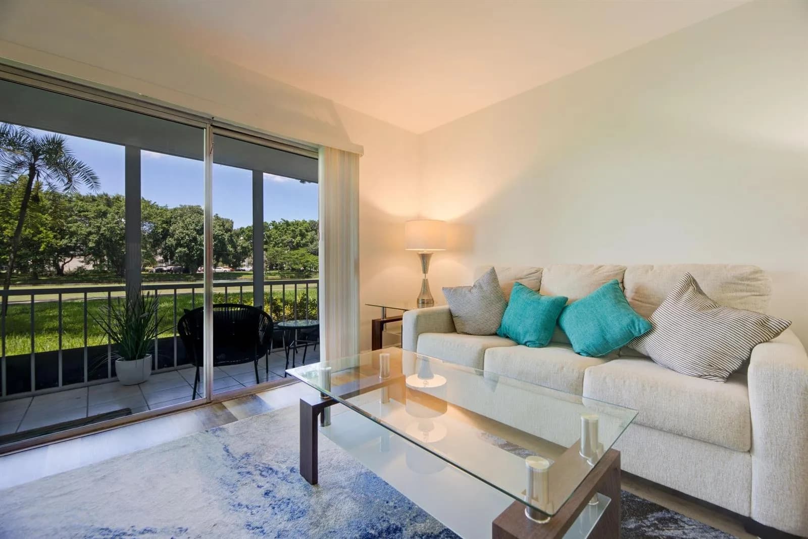 4502 Martinique Way # E1, Coconut Creek FL 33066