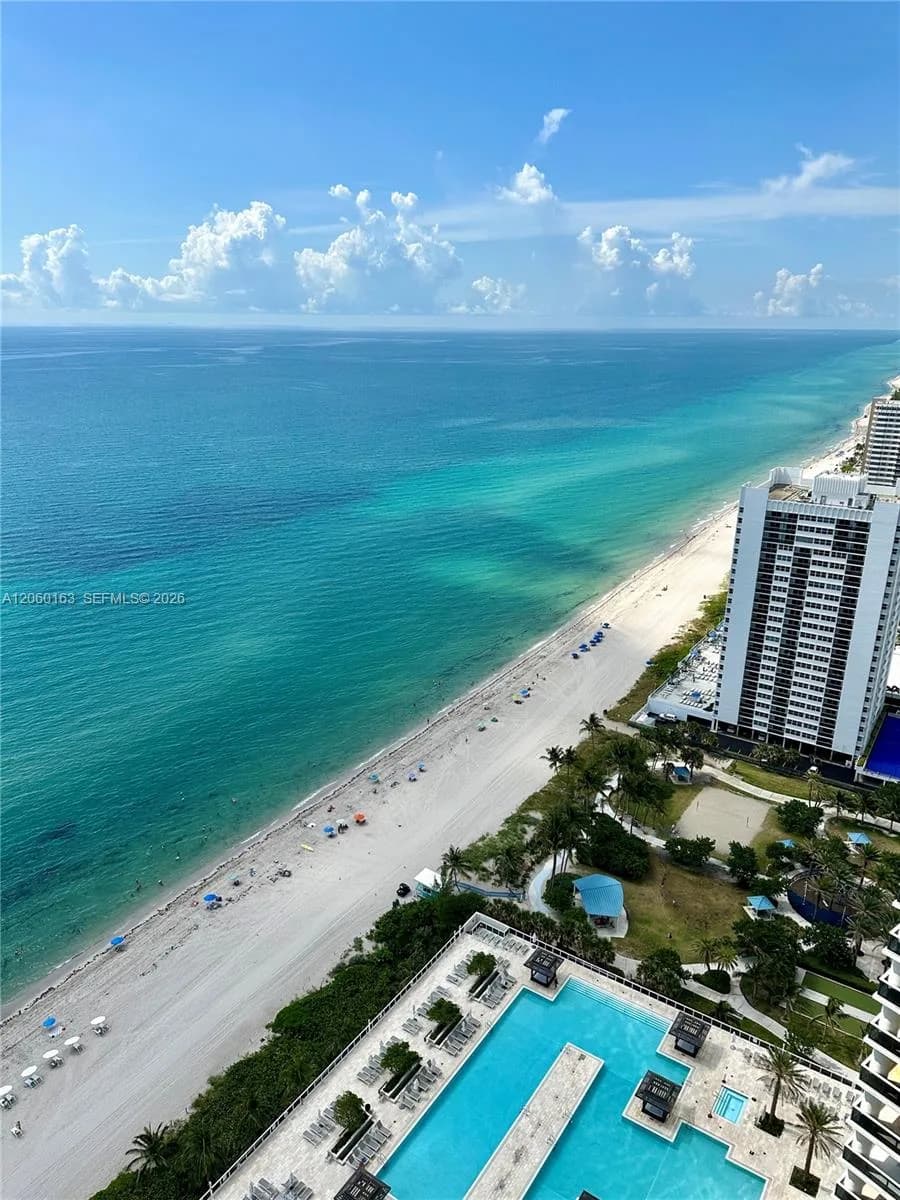 1830 S Ocean Dr # 3705, Hallandale Beach FL 33009