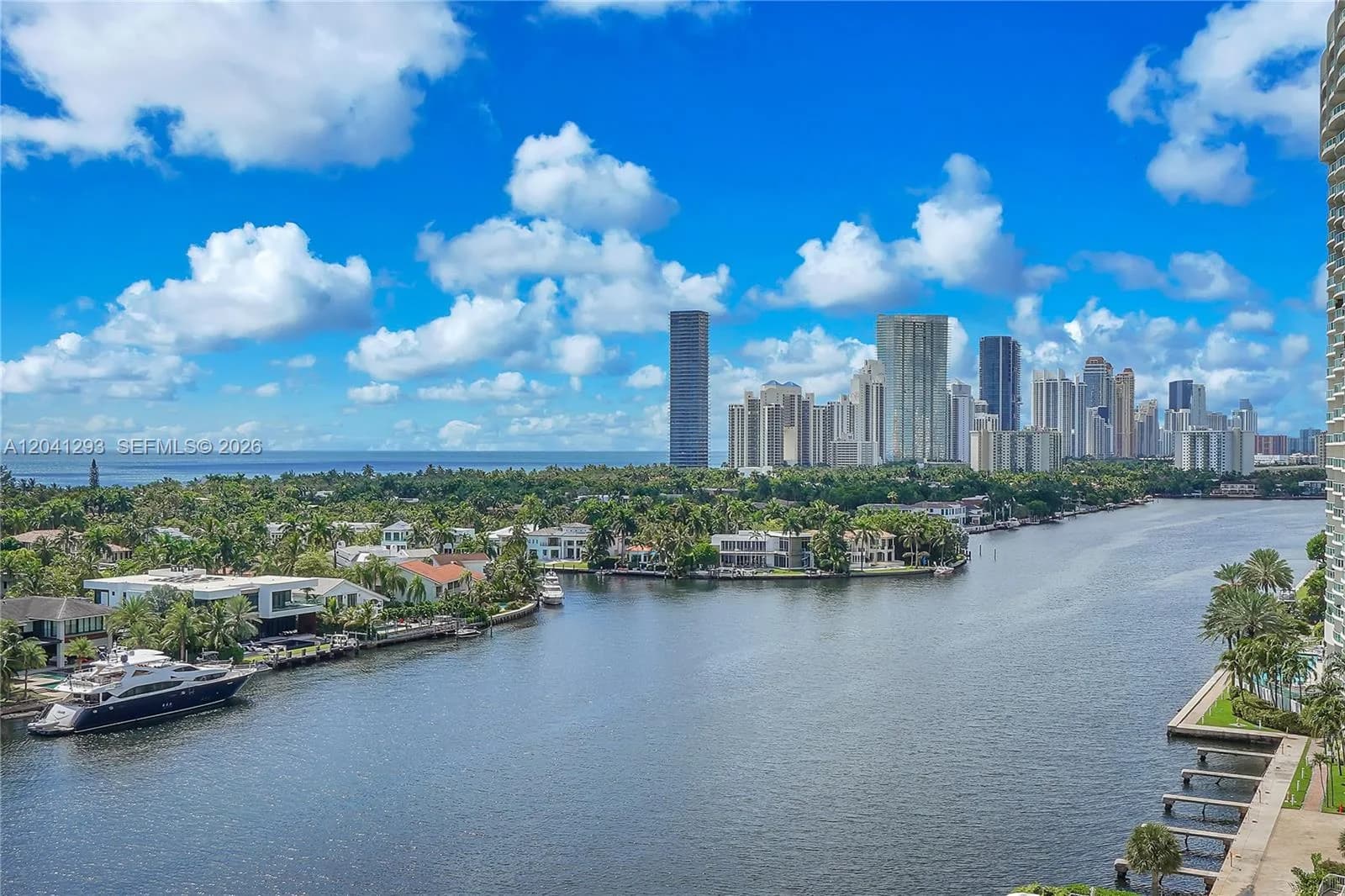 20515 E Country Club Dr # 1245, Aventura FL 33180