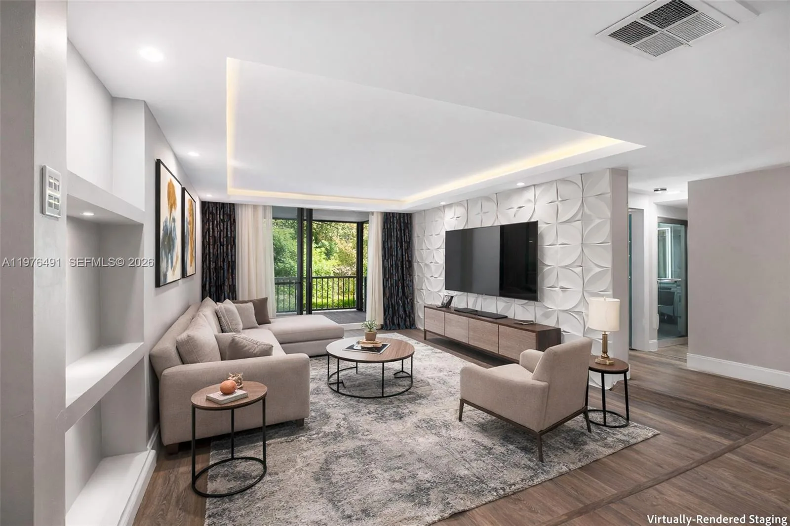 3730 Inverrary Dr # 2H, Lauderhill FL 33319