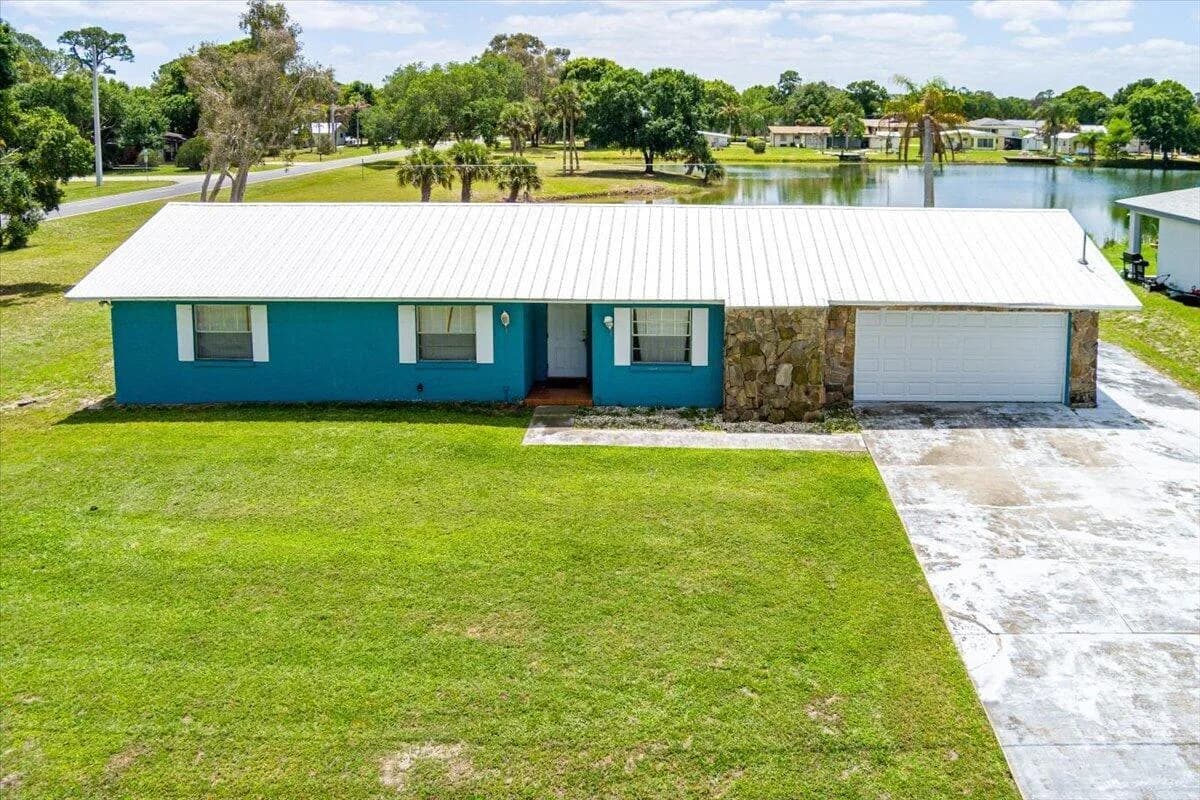 6901 Salerno Road, Fort Pierce FL 34951