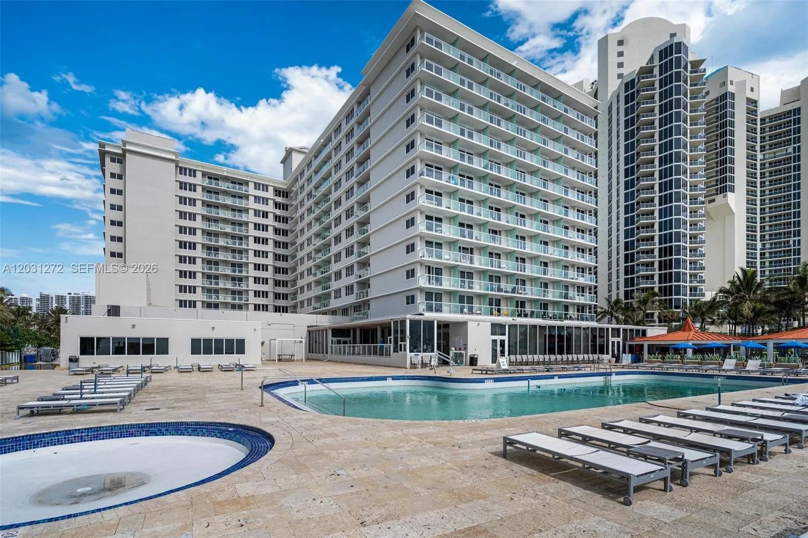 19201 Collins Ave # 104, Sunny Isles Beach, FL 33160