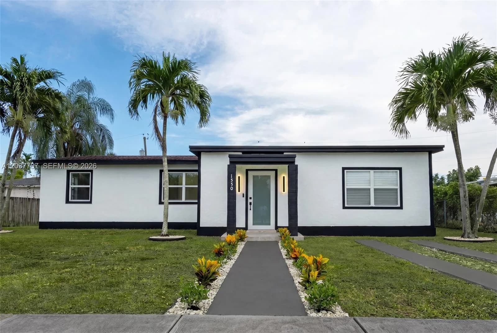 1550 NE 9th Ct, Homestead FL 33033