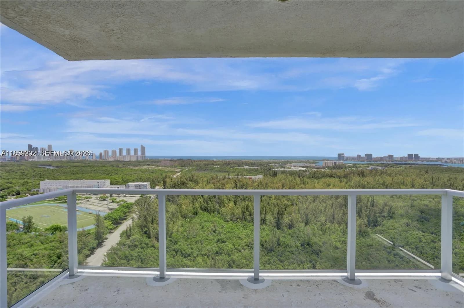 15051 Royal Oaks Ln # 2603, North Miami, FL 33181