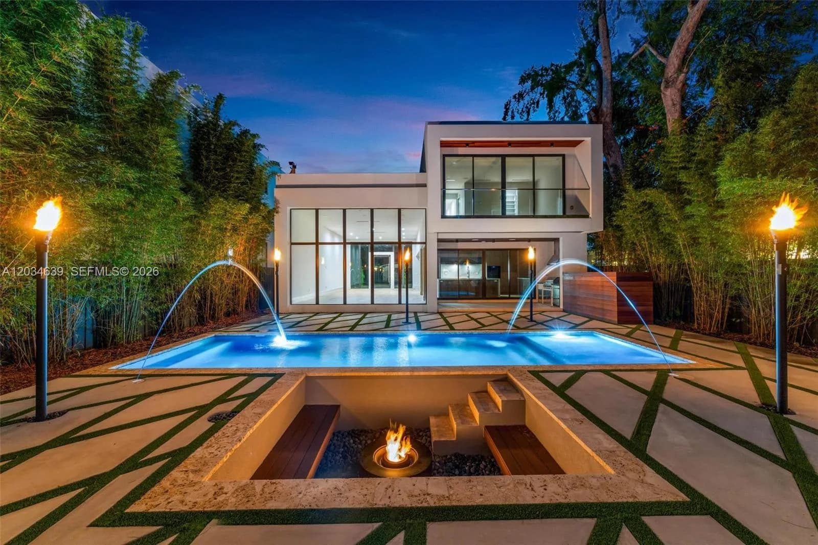 43 NW 42nd St, Miami FL 33127
