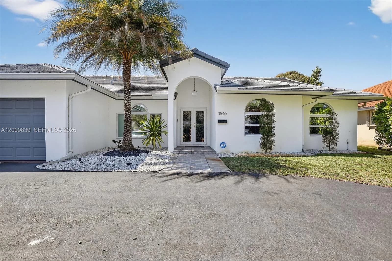 3540 N Park Rd, Hollywood FL 33021