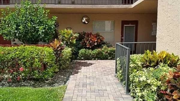 370 NW 76th Avenue # 104, Margate FL 33063