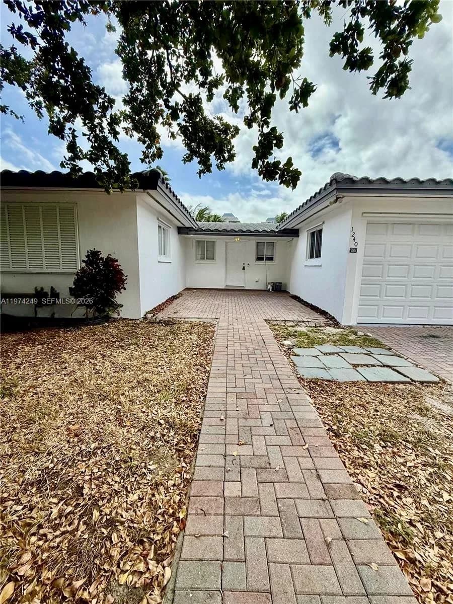 1240 NE 83rd St # 1240, Miami, FL 33138