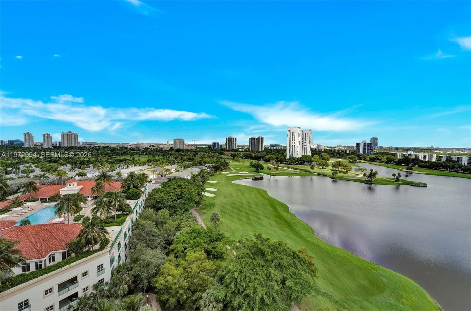 20000 E Country Club Dr # PH06, Aventura FL 33180