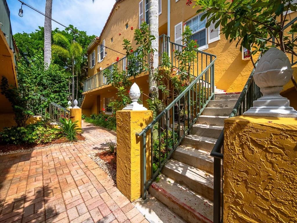 1020 Lake Shore Drive # 202, Lake Park FL 33403